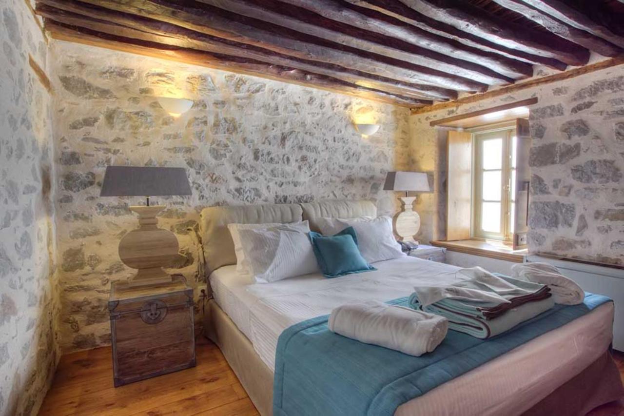 Hotel Cotommatae Hydra 1810 Zimmer foto
